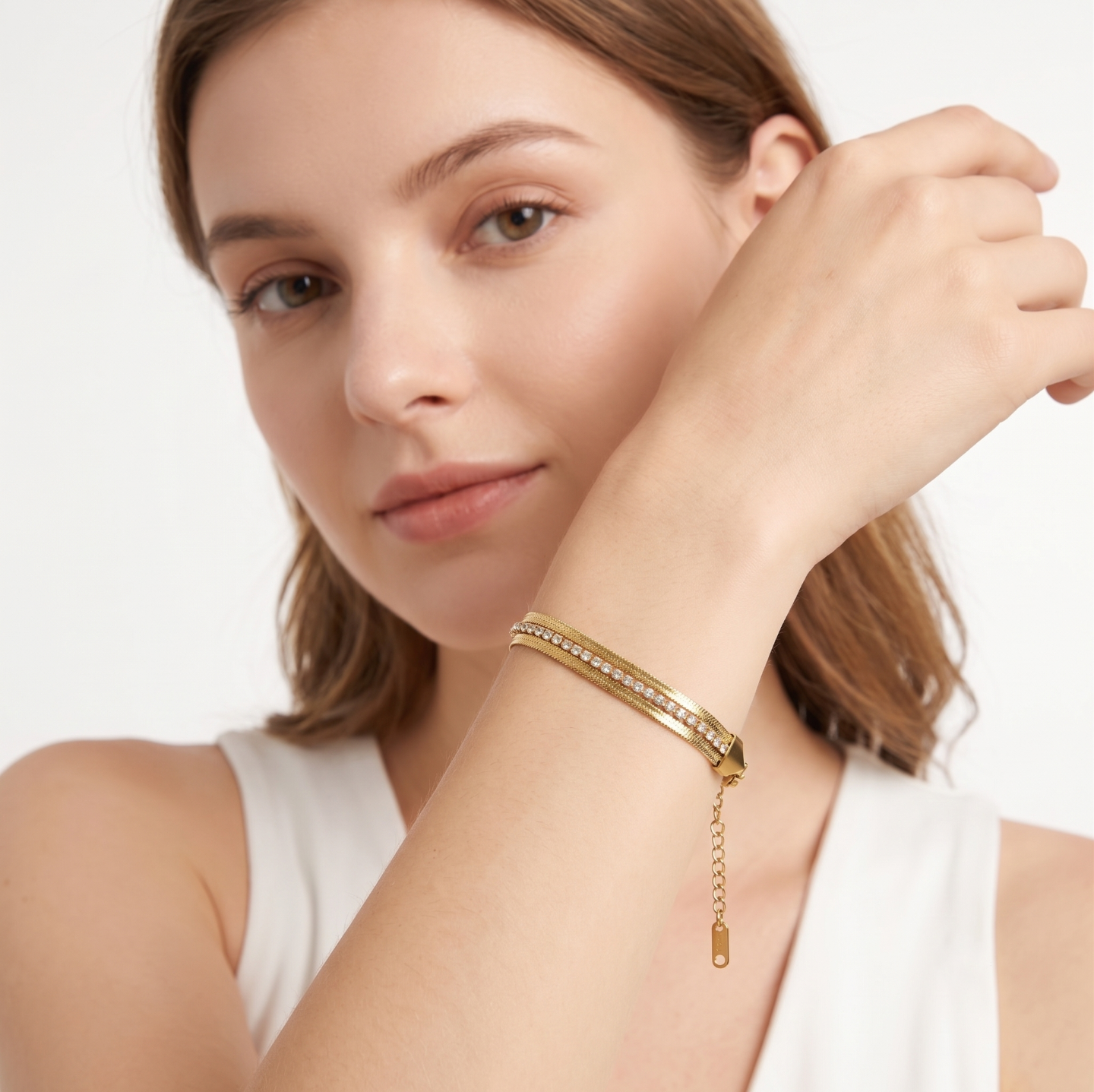 SNAKE CHAIN TRIPLE LAYERED BRACELER