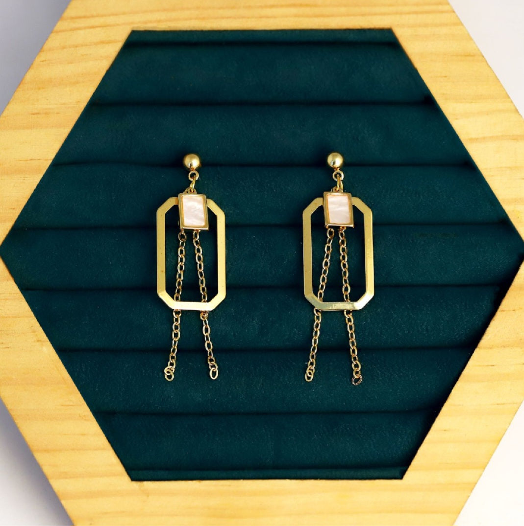 RECT WHITE TASSELS EARRING