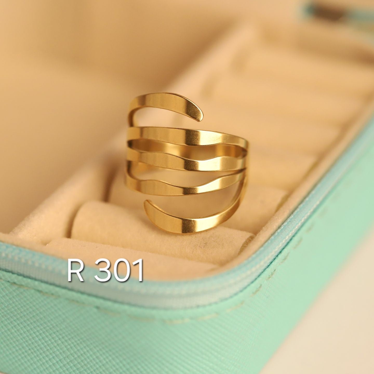 MULTI SPIRAL RING