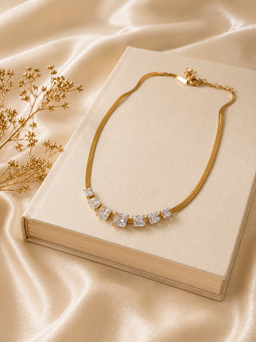 BIG STONE NECKLACE