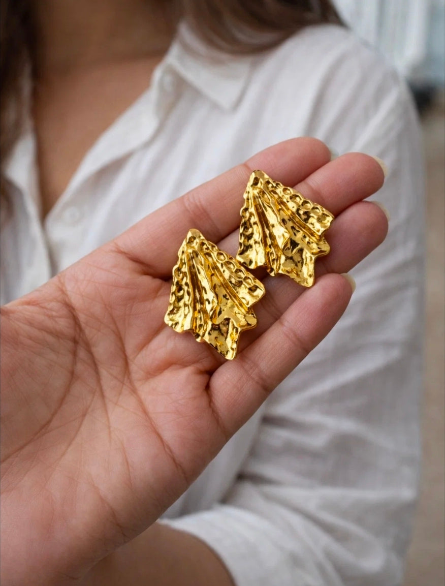 RHOMBUS SHAPED EARRING