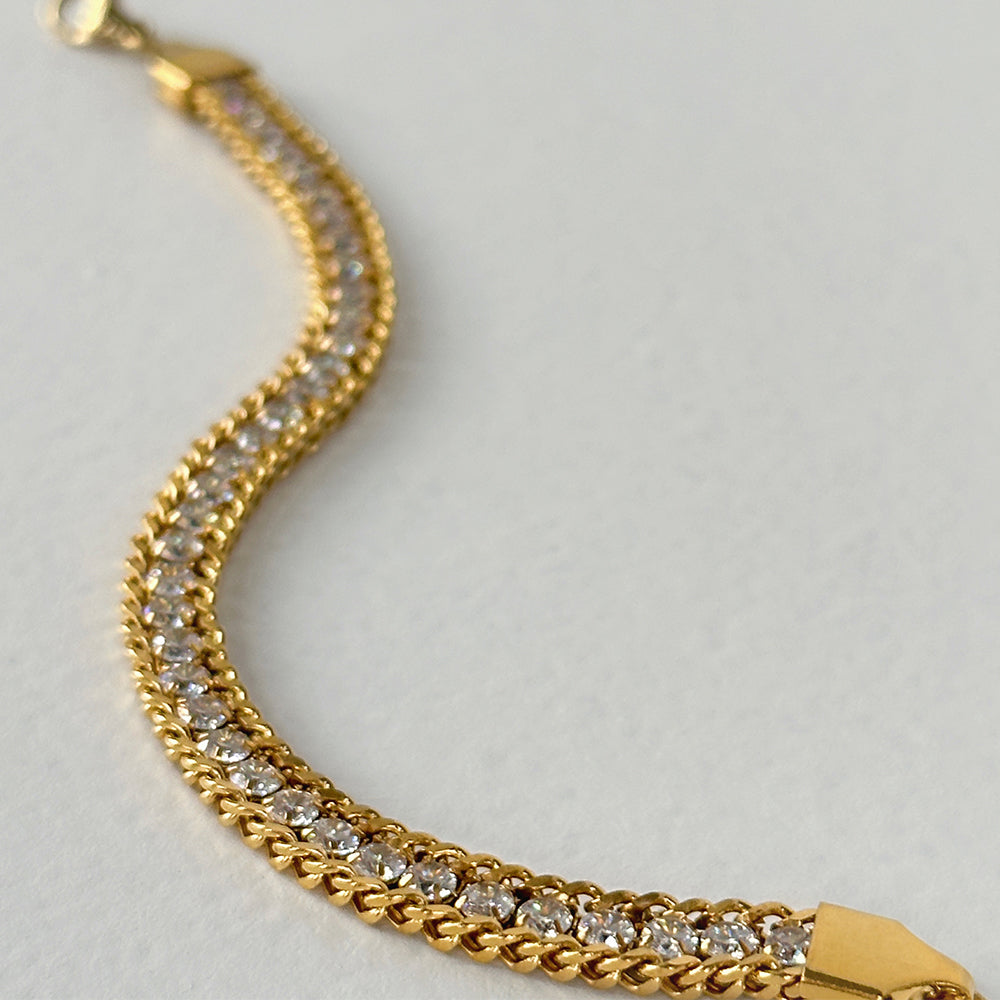 STATEMENT TENNIS BRACELET