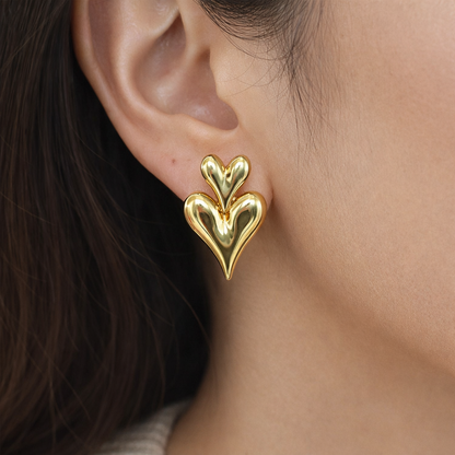 DOUBLE HEART EARRING
