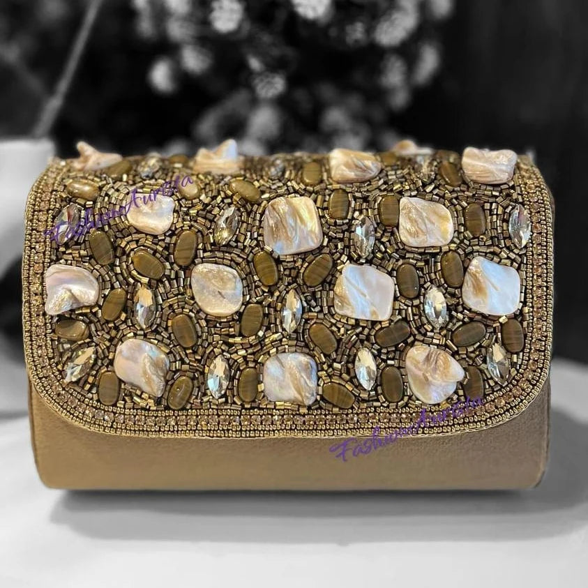 REGINA STUDDED FLAP