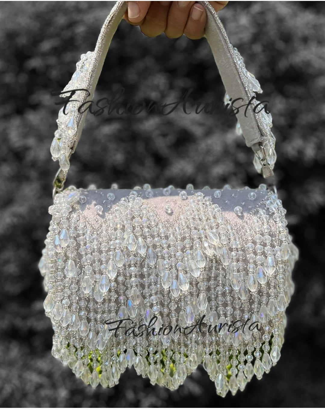 MALVIKA FLAPPER BAG