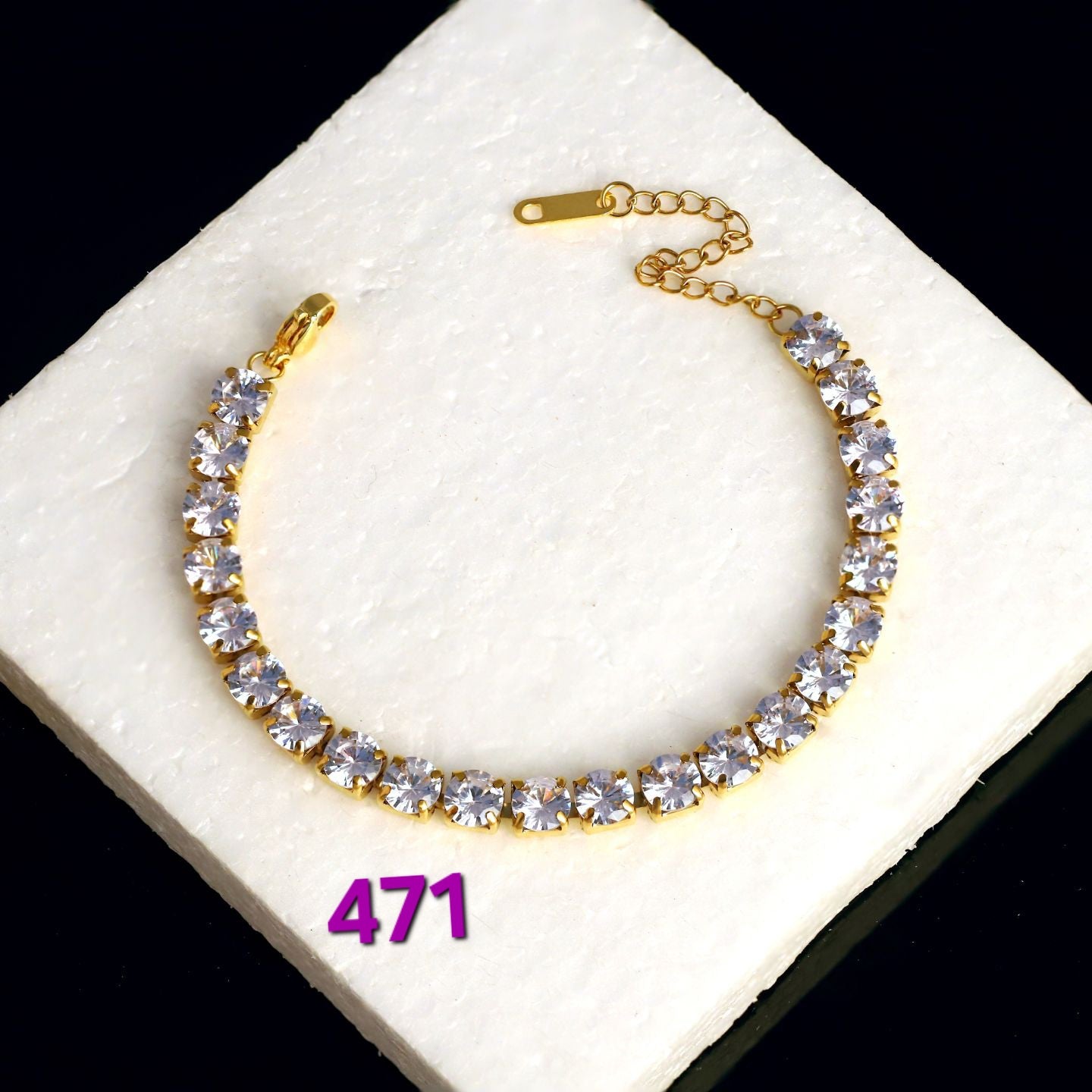 STUDDED TENNIS BRACELET