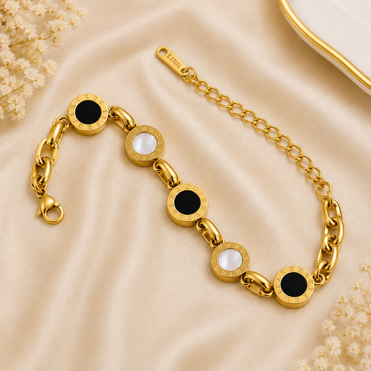 HOOK PATTERN CIRCLE BRACLET