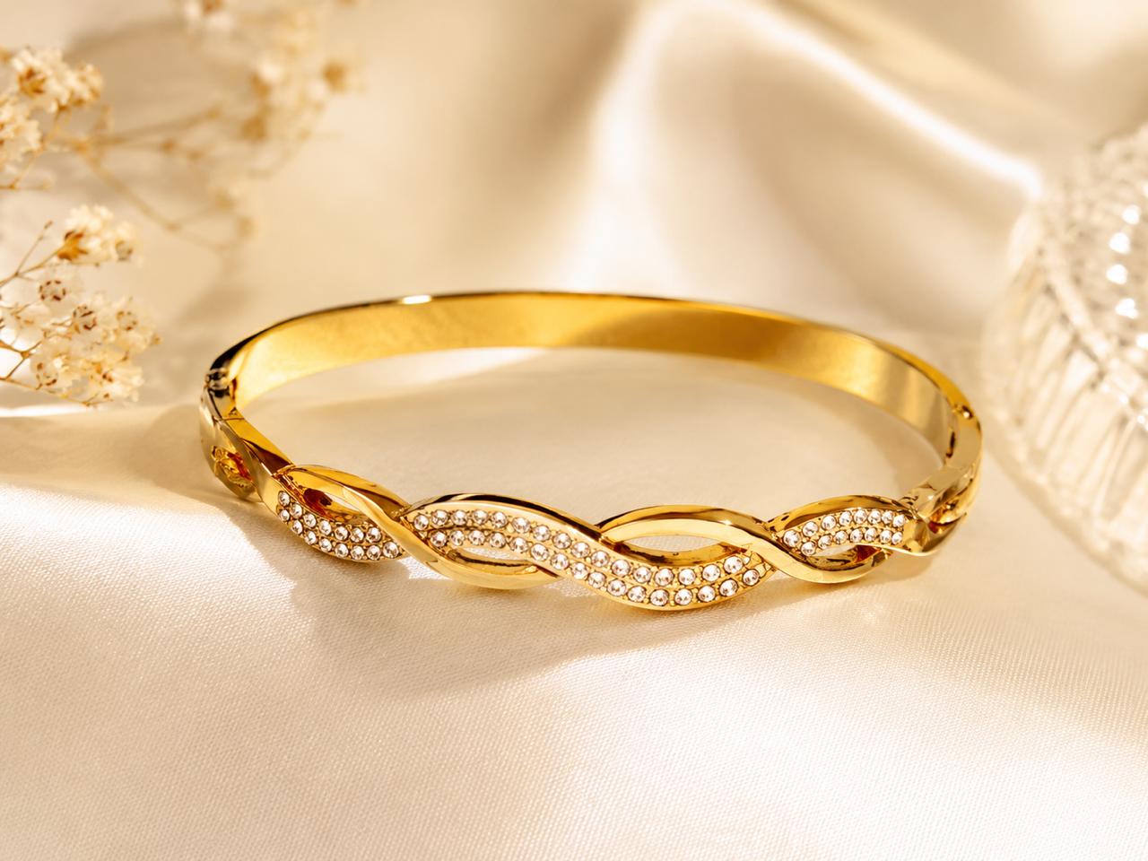 WAVY PATTERN KADA