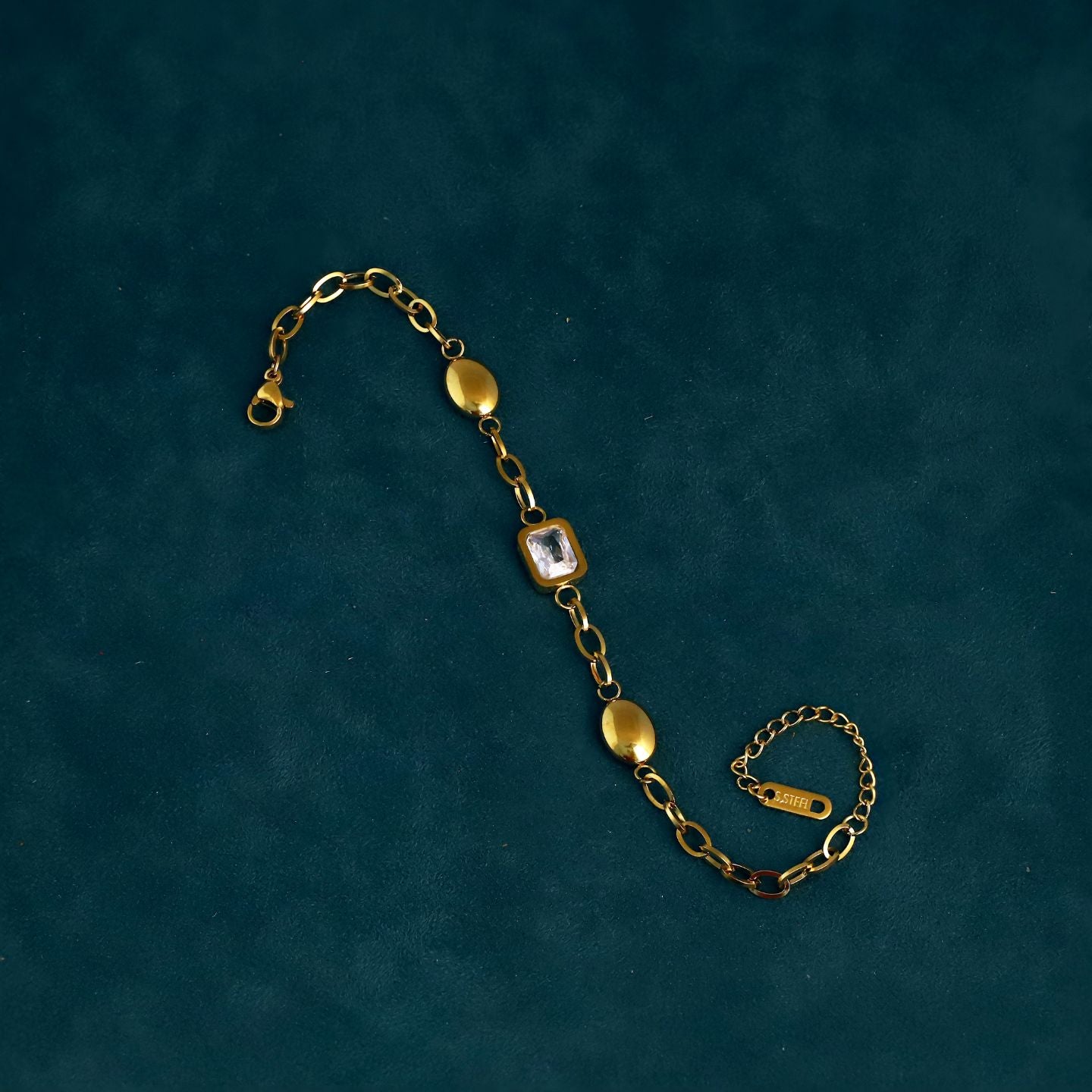 CRYSTAL STONE GOLD BRACELET