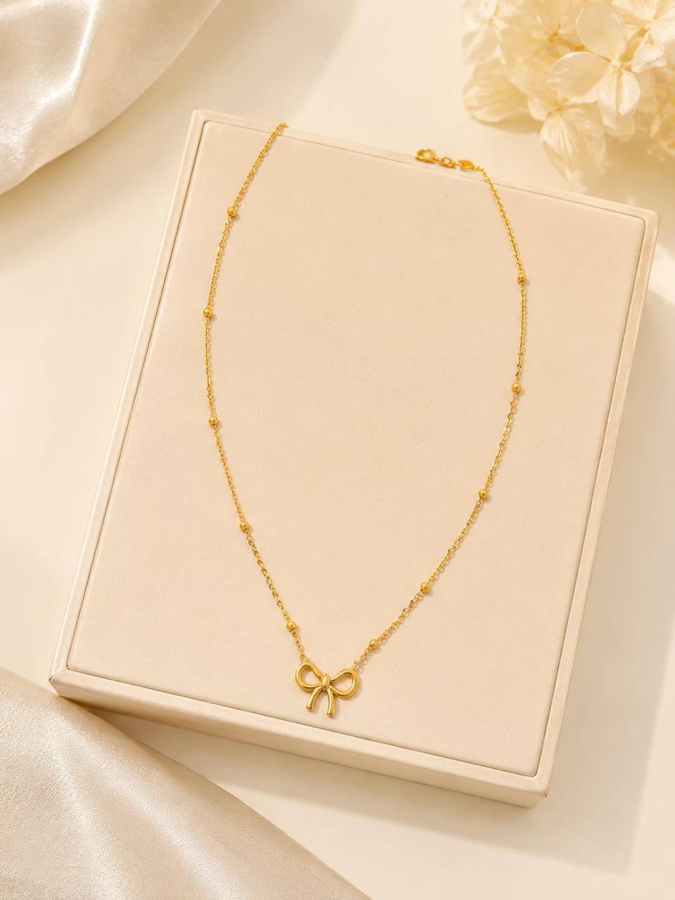 BOW PATTERN NECKLACE