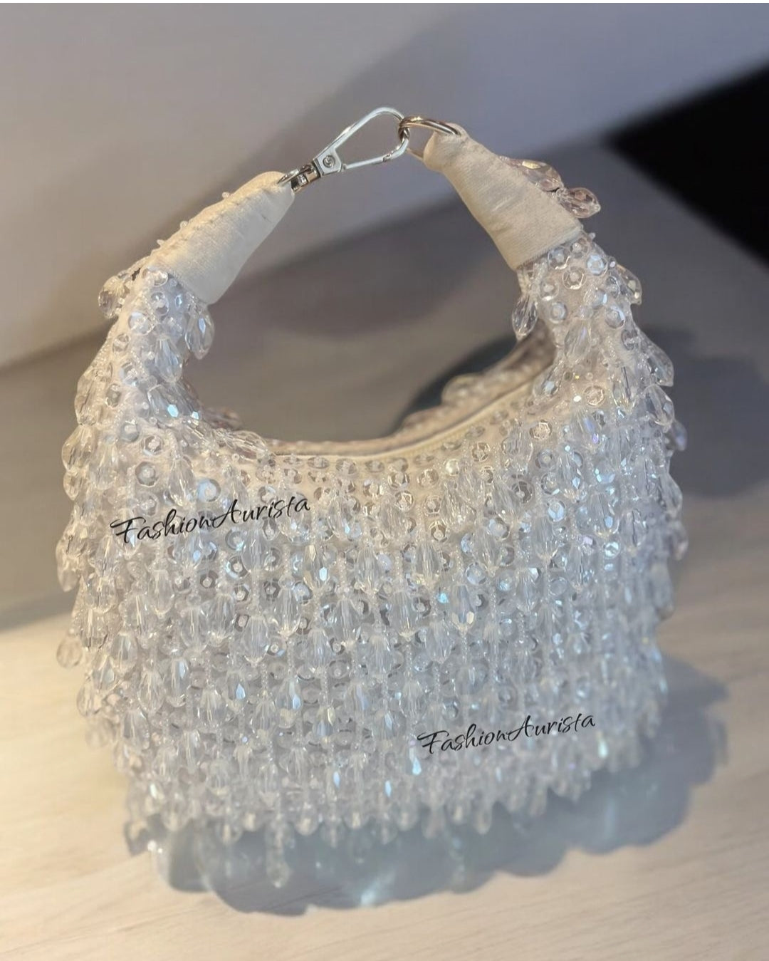 CRYSTAL DROPPING BATUA BAG