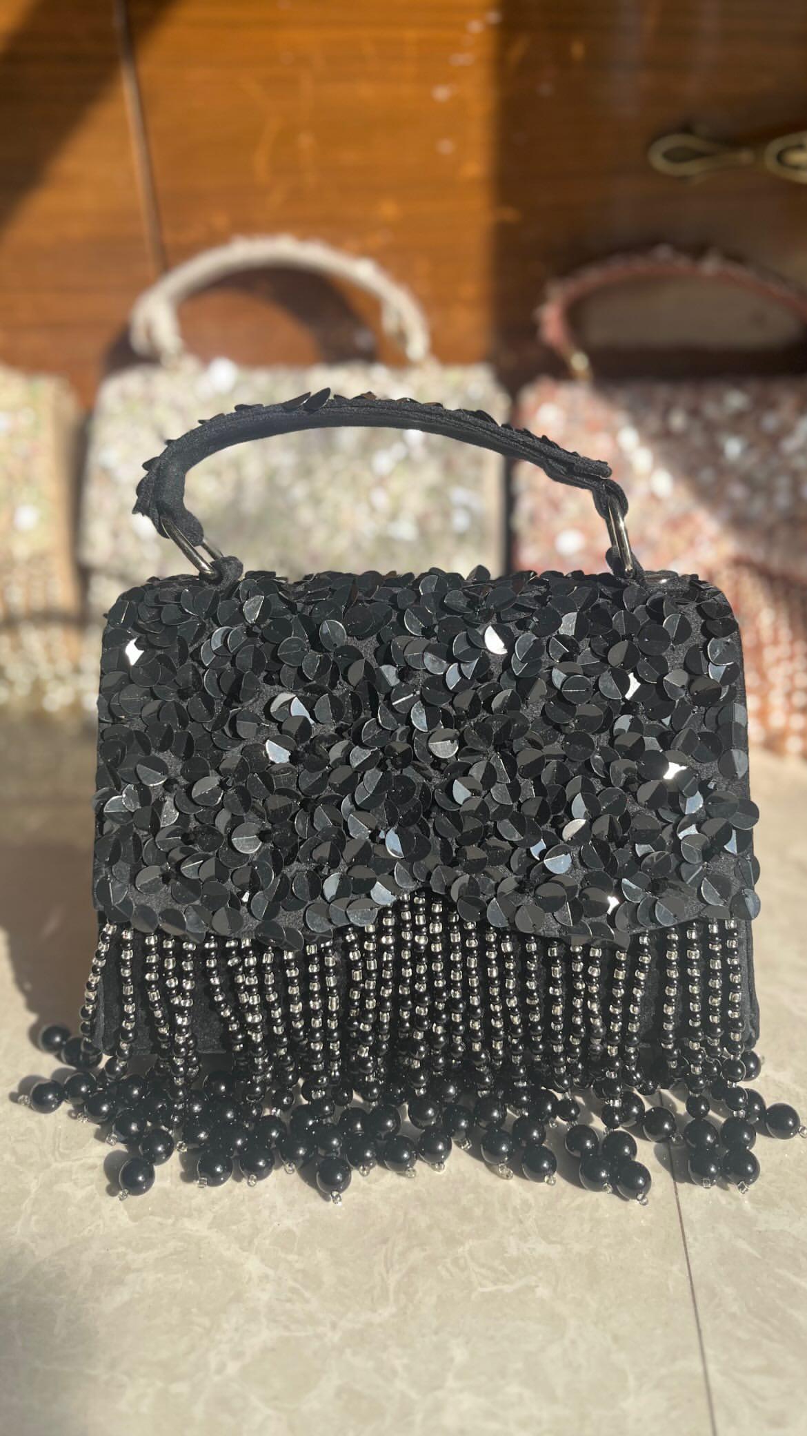 MAYRA SEQUENCE FLAPPER