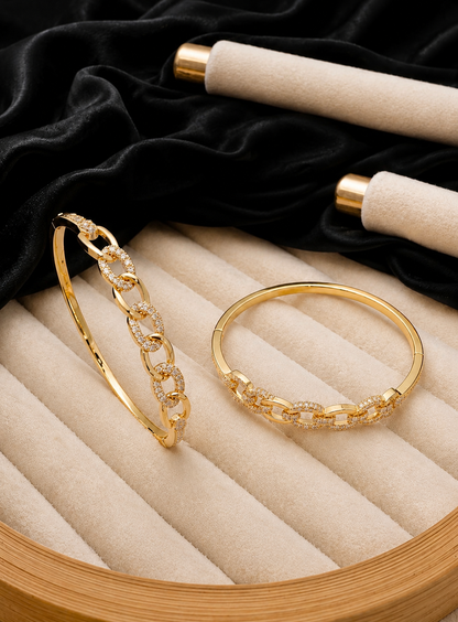 LINK STUDDED BRACELET