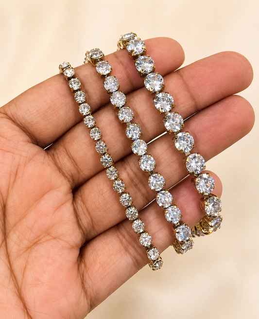 STUDDED TENNIS BRACELET