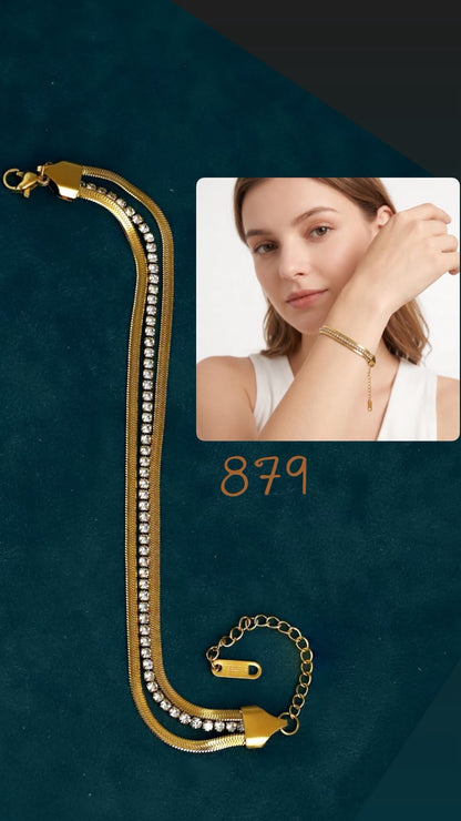 SNAKE CHAIN TRIPLE LAYERED BRACELER