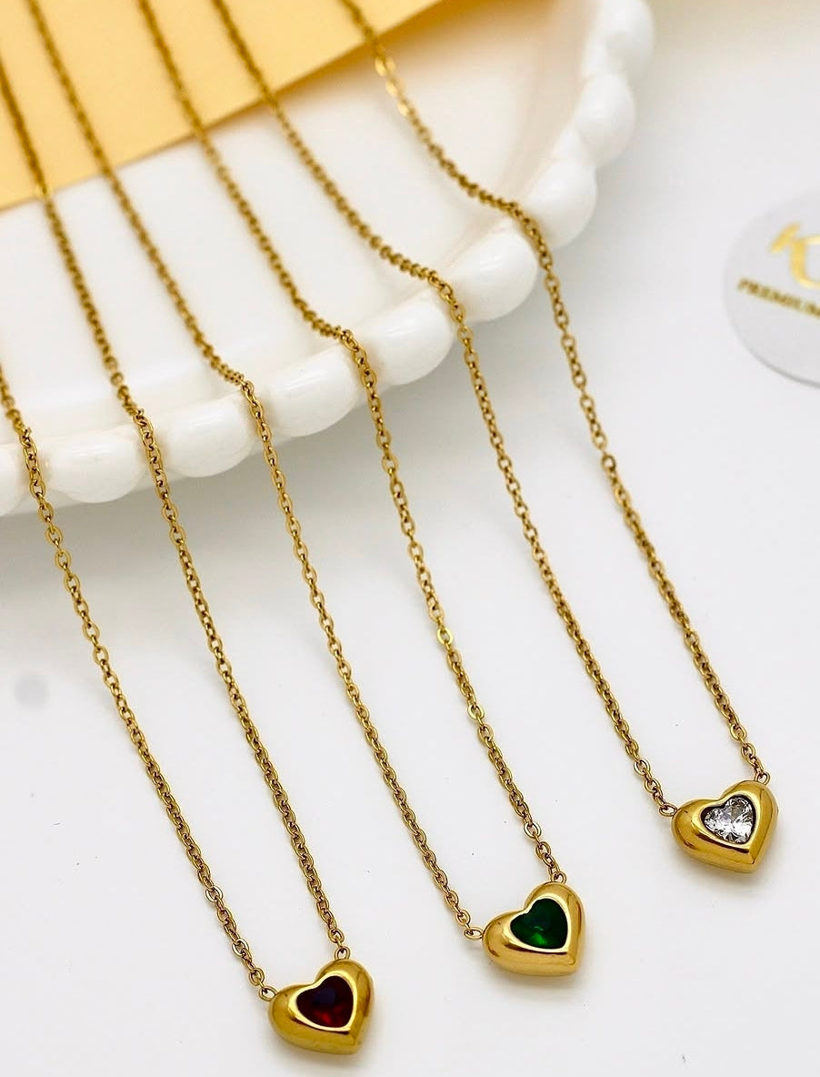 HEART SHAPED STUD NECKLACE