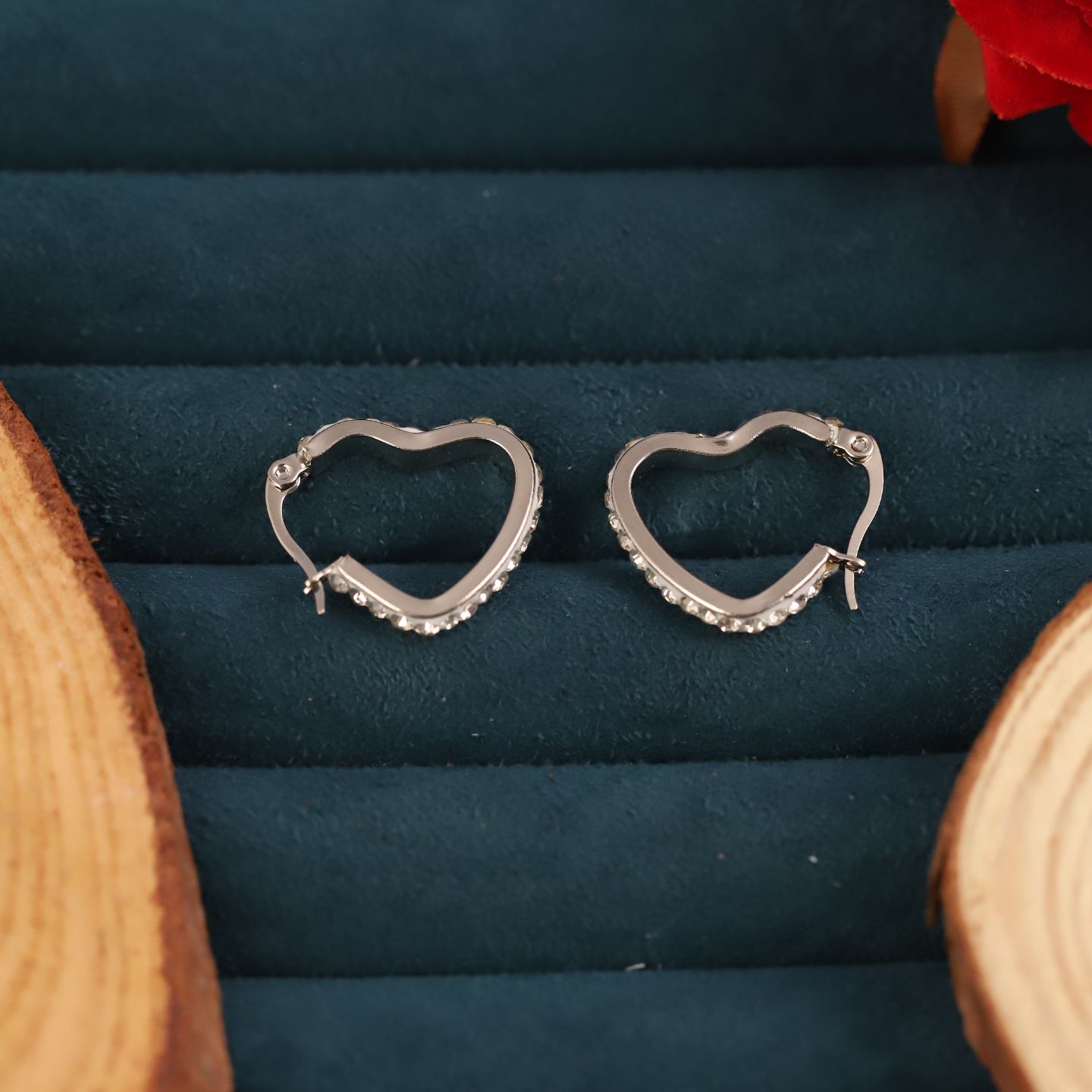 HEART SHAPED HOOP