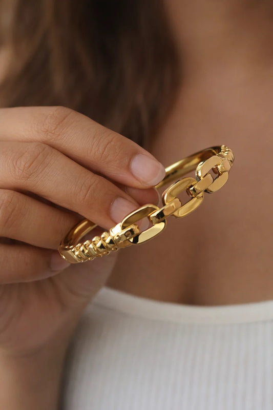 GOLDEN KADA BRACELET