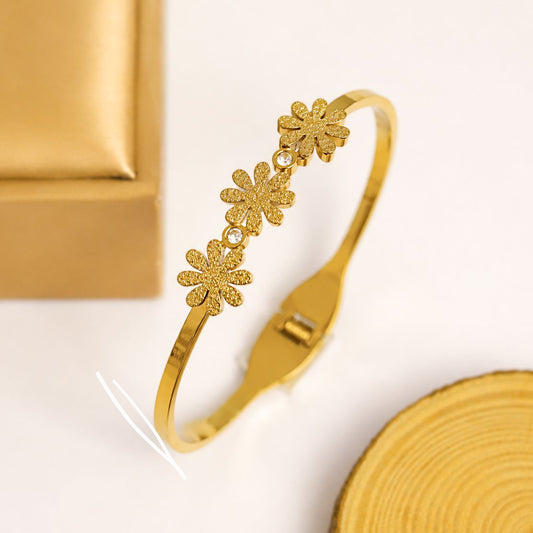 FLOWER DESIGN KADA BRACELET