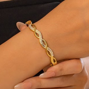 WAVY PATTERN KADA