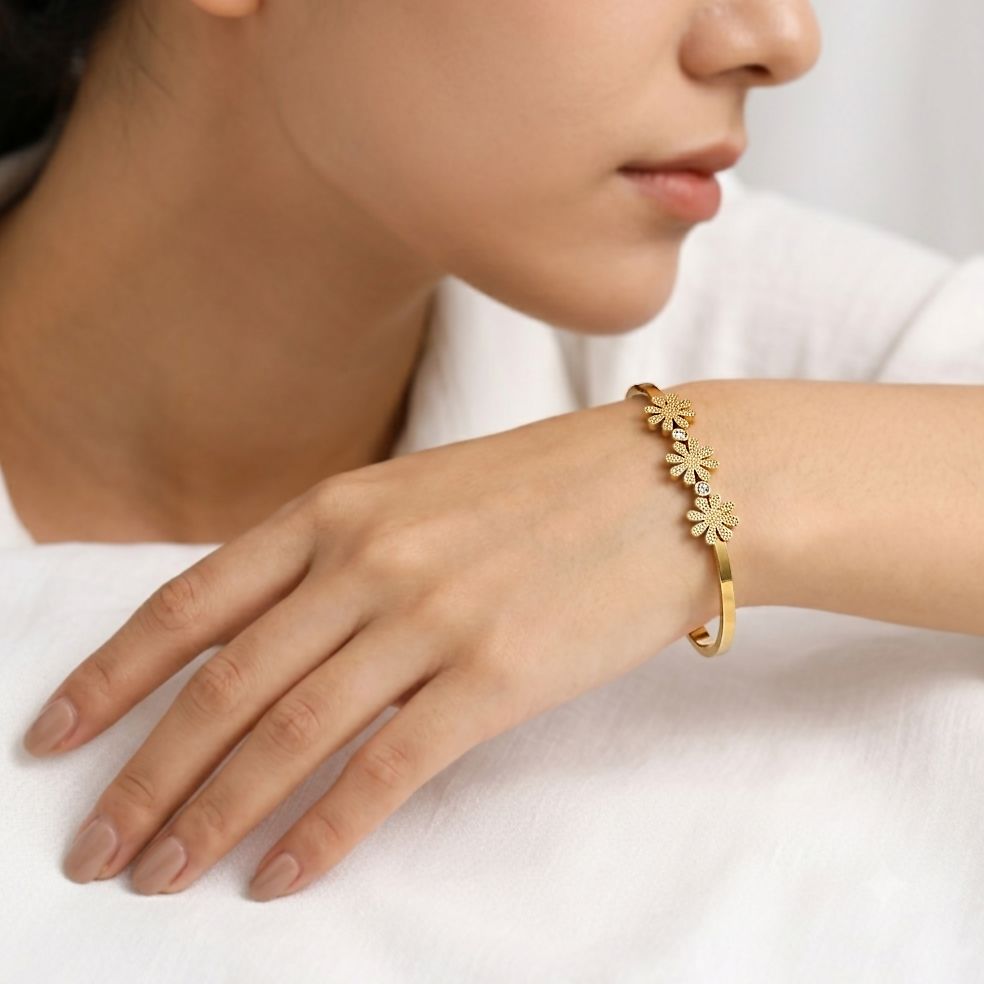 FLOWER DESIGN KADA BRACELET