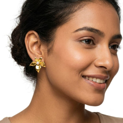 PEARL FLOWER EARRINGS